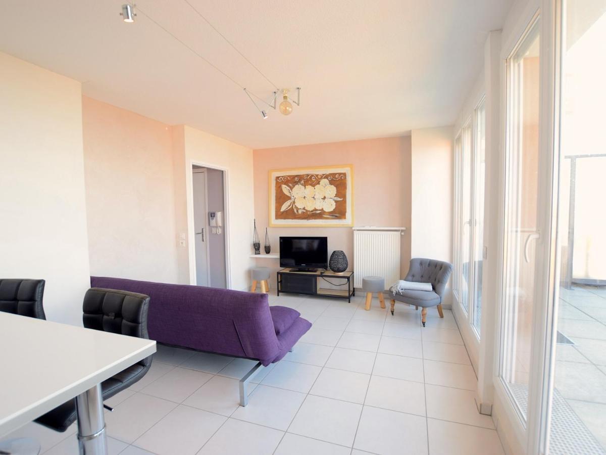 Spacieux Appartement Avec Terrasse, Animaux Admis Et Parking - Fr-1-498-69 Evian-les-Bains Luaran gambar